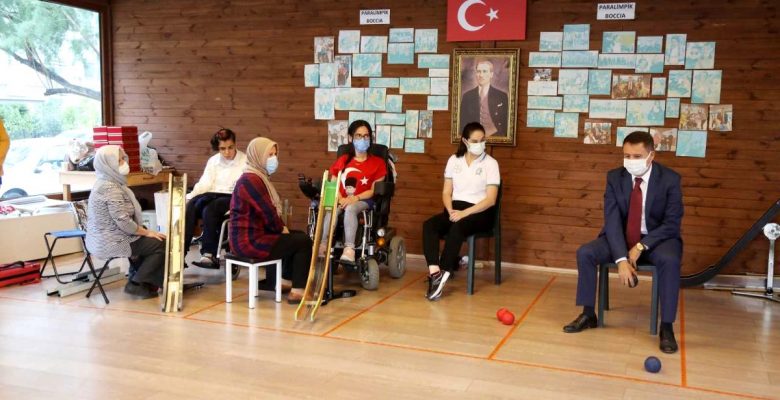 Atakum’da dostluk maçı