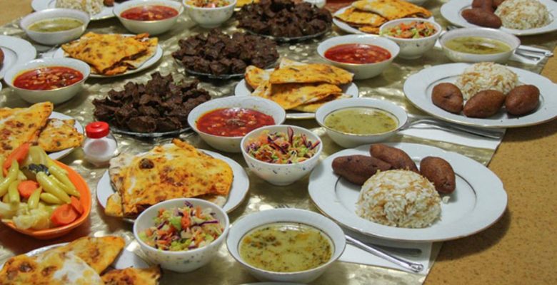 Sofranızın baş düşmanı besinler, sakın meskene sokmayın! Kan basıncını pik yaptırıyor tansiyonu uçuruyor