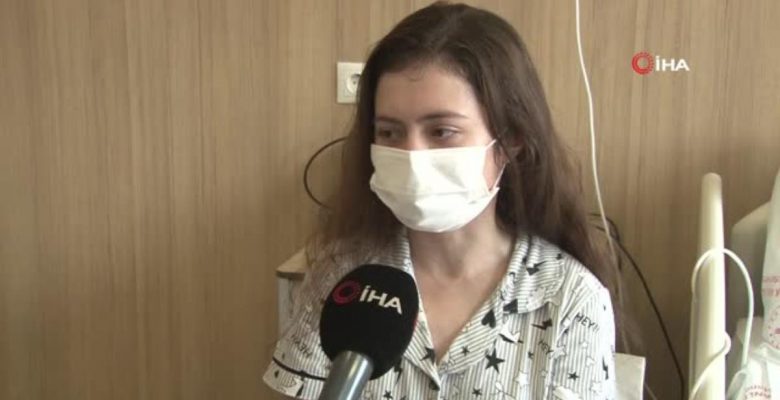 19 yaşındaki Emine Keyifli, 11 yıldır bağımlı olduğu oksijen aygıtından, ‘organ bağışı’ ile kurtuldu