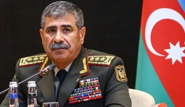 Azerbaycan Savunma Bakanı Hasanov: Orduyu TSK modeline uygun olarak tekrar yapılandırıyoruz