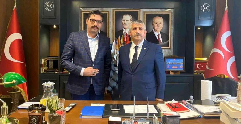 Çeşme MHP’de Gökhan Çelik devri