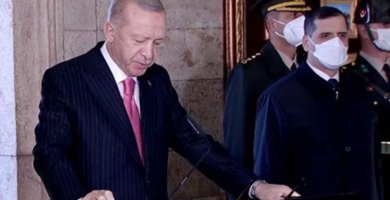 Cumhurbaşkanı Erdoğan, 10 Kasım’da Ata’nın huzurunda! Özel deftere dikkat çeken not: Asla müsaade vermeyeceğiz