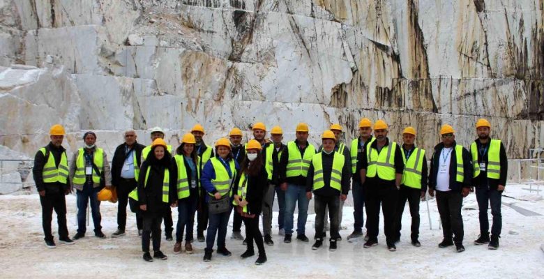 Doğal taş madencileri iş sıhhati ve güvenliği tedbirlerini İtalya’da yerinde inceledi