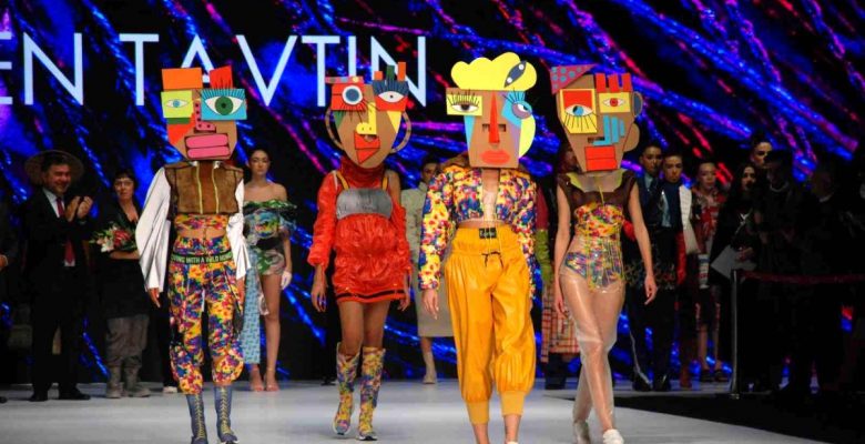 EİB 15. Moda Tasarım Yarışı final defilesi nefes kesti