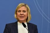 İsveç’in birinci bayan başbakanı seçilen Magdalena Andersson, 7 saat sonra istifa etti