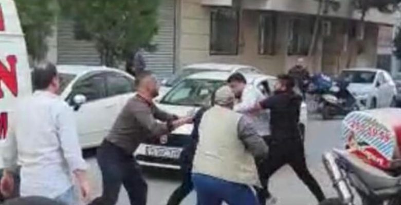 İzmir’de bıçaklı ve demir çubuklu ‘yol verme’ hengamesi