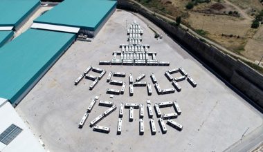 İzmir’e 100 elektrikli otobüs ve 55 midibüs daha geliyor