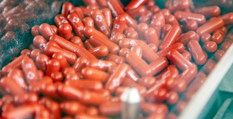 Koronavirüs hapının muvaffakiyet oranı açıklandı! Hastaneye yatışları ve vefatları yüzde 89 oranında düşürüyor