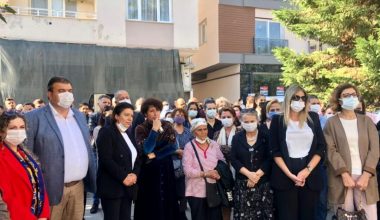 Seferihisar’da “Kırmızı Bayrak” rüzgarı