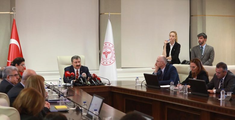 Son Dakika! Bilim Heyeti sonrası Bakan Koca’dan açıklama: Salgın denetiminde artık yeni tedaviler de devreye alınacak