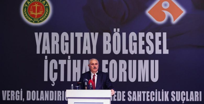 Son dakika haberleri: İzmir Bölgesel İçtihat Forumu başladı