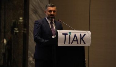 TÜRKİYE’DE TELEVİZYON İZLEME MÜHLETİ 4,5 SAATİ AŞTI