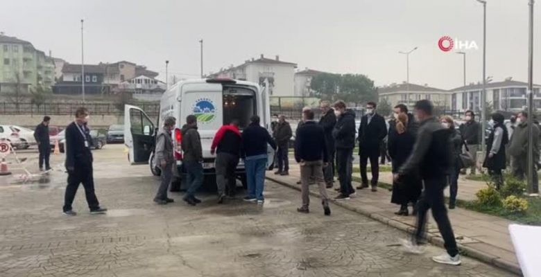 42 yaşındaki diş doktoru koronaya yenildi