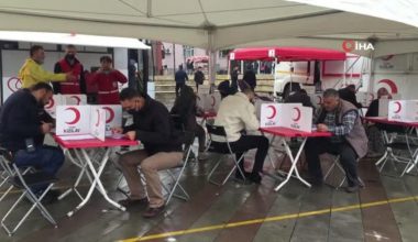 Alaşehir’de kan verme rekoru kırıldı