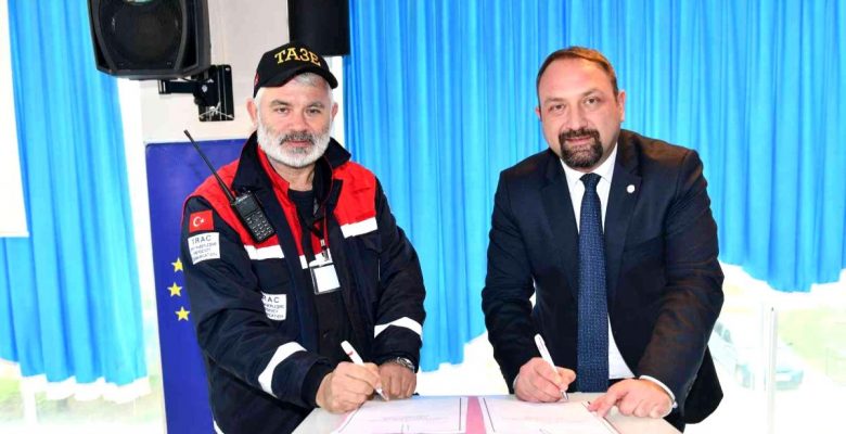 Çiğli’de doğal afetlerde kesintisiz irtibat sağlanması emeliyle protokol