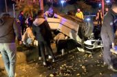 Çok hızlı araba Kartal kıyı yolunda taklalar attı: 1 yaralı