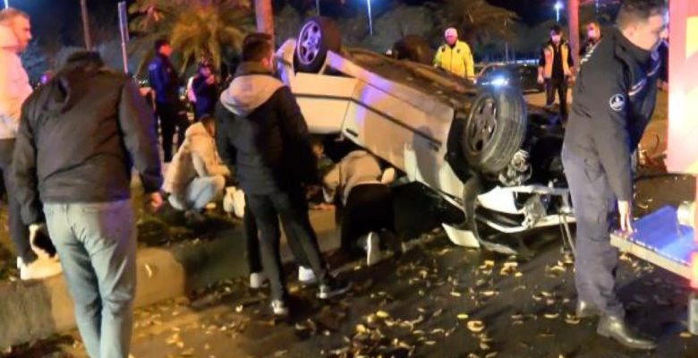Çok hızlı araba Kartal kıyı yolunda taklalar attı: 1 yaralı