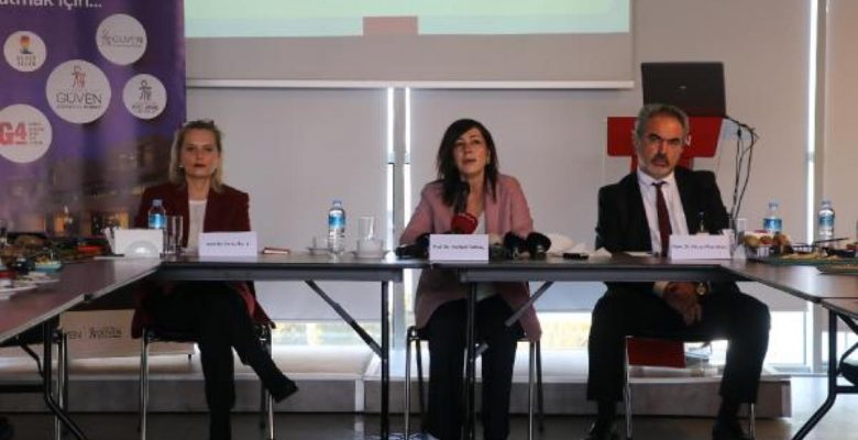 “Covid-19 sonrasında rehabilitasyon uygulamalarını süratle hayata geçirmek gerekiyor”