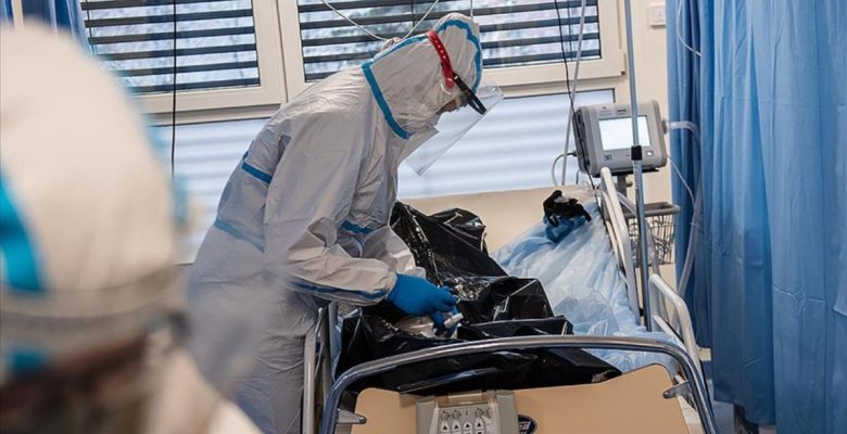 Delmicron nedir? Delmicron varyantı Omicron’dan farkı nedir?