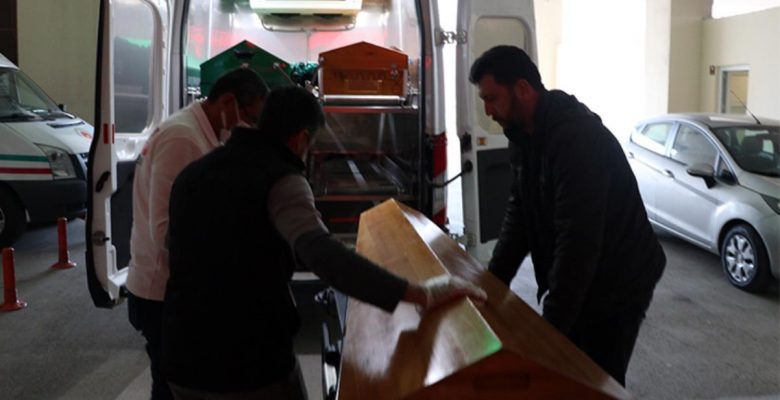 Düzmece içki vefatlarında bilanço giderek ağırlaşıyor! 14 vilayette toplam 52 kişi hayatını kaybetti