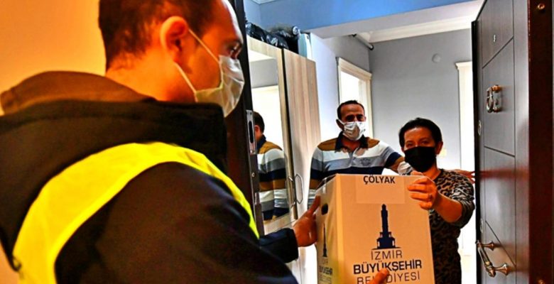 İzmir Büyükşehir Belediyesi çölyak ve fenilketonüri hastalarının da yanında