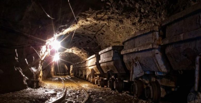 İzmir’de maden ocağında göçük: 8 yaralı