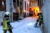 İzmir’de metruk binada yangın