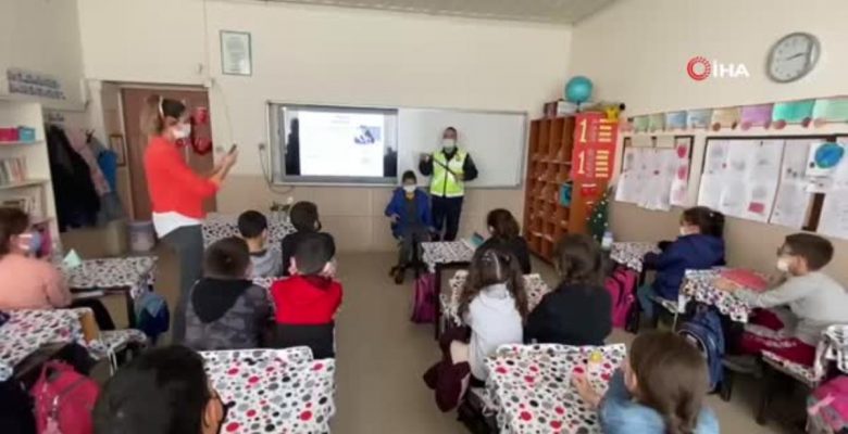 Jandarmadan 8 bin 263 öğrenciye trafik kurallarıyla ilgili eğitimler verildi