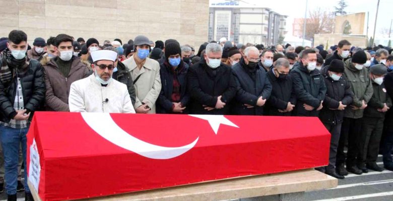 Kazada ölen uzman onbaşıya memleketinde son vazife
