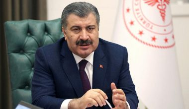 Kısıtlama gelecek mi? Korona yasakları geri gelecek mi? Sokağa çıkma yasağı geri gelir mi? Fahrettin Koca açıkladı