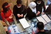 Kuyumcuda hırsızlık anı kamerada