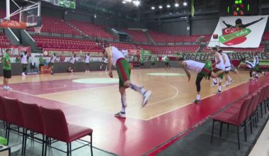 Pınar Karşıyaka Başantrenörü Sarıca, 2021’i kıymetlendirdi Pınar Karşıyaka Başantrenörü Sarıca, 2021’i kıymetlendirdi