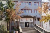 Sıvı sabun ve şampuan kutularından esrar çıktı; 2’si öğretmen 3 gözaltı
