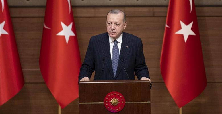 Son Dakika! Cumhurbaşkanı Erdoğan: Dolar yükselince fiyat yükseltenlerin indirim yapmasını bekliyoruz