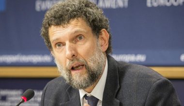 Son Dakika: Osman Kavala’nın tutukluluk halinin devamına karar verildi