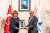 “Turizmin gelişmesi için her türlü takviyesi vereceğiz”
