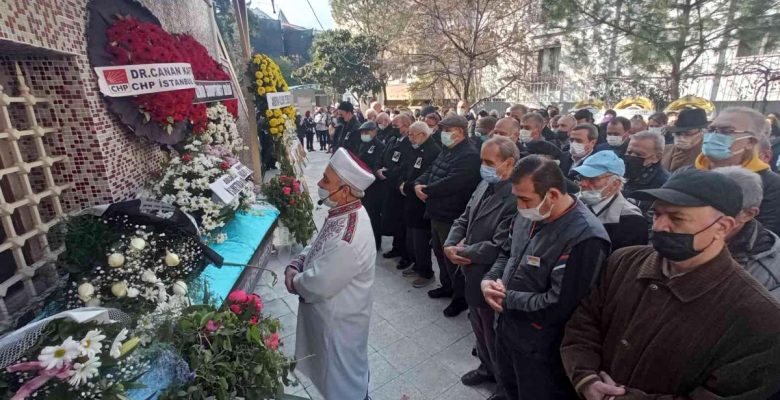 Türkiye’nin birinci bayan ortodontisti Ayşe Mayda son seyahatine uğurlandı