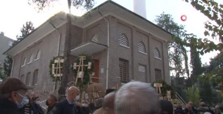 Türkiye’nin birinci bayan ortodontisti son seyahatine uğurlandı